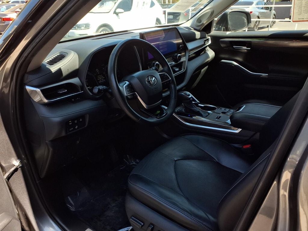 2024 Toyota Highlander Hybrid Limited