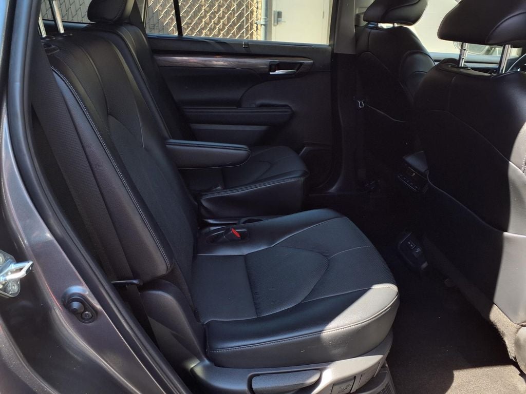 2024 Toyota Highlander Hybrid Limited