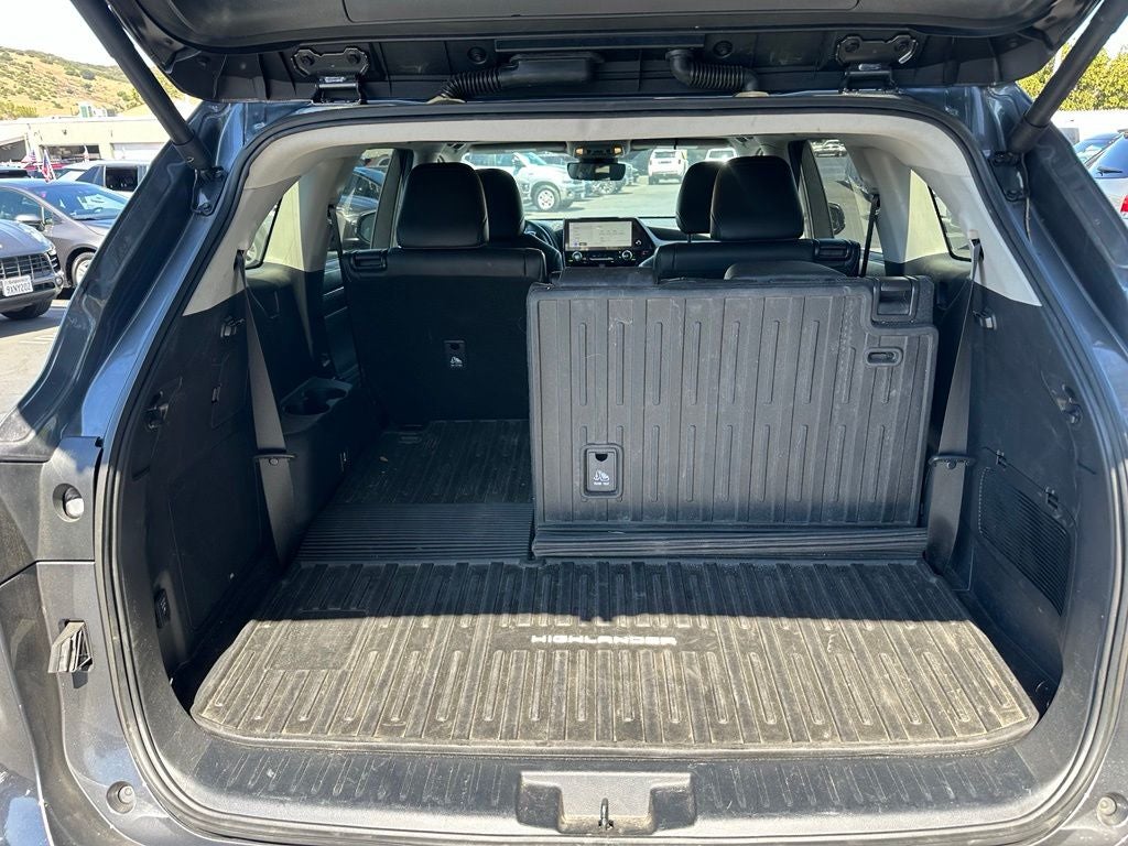 2024 Toyota Highlander Hybrid Limited