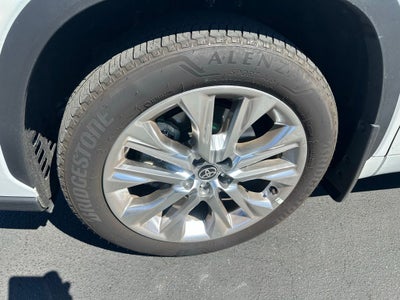 2026 Toyota Highlander Hybrid Limited