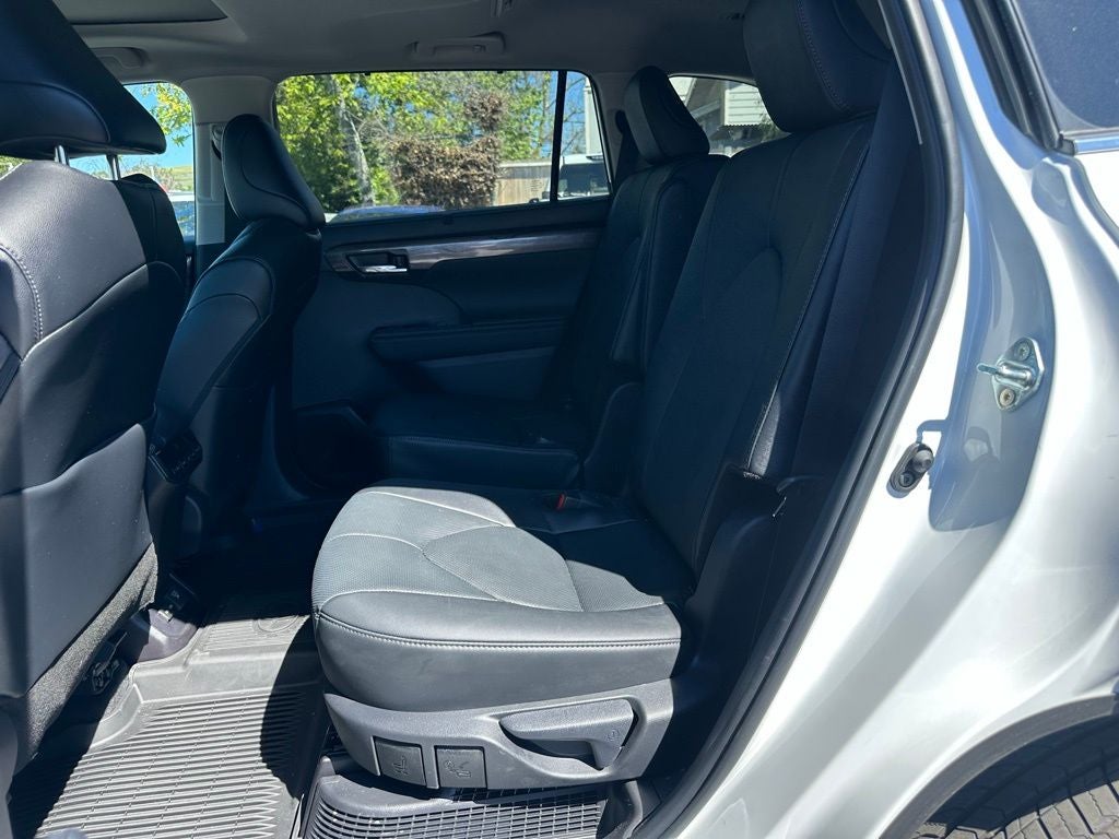 2026 Toyota Highlander Hybrid Limited