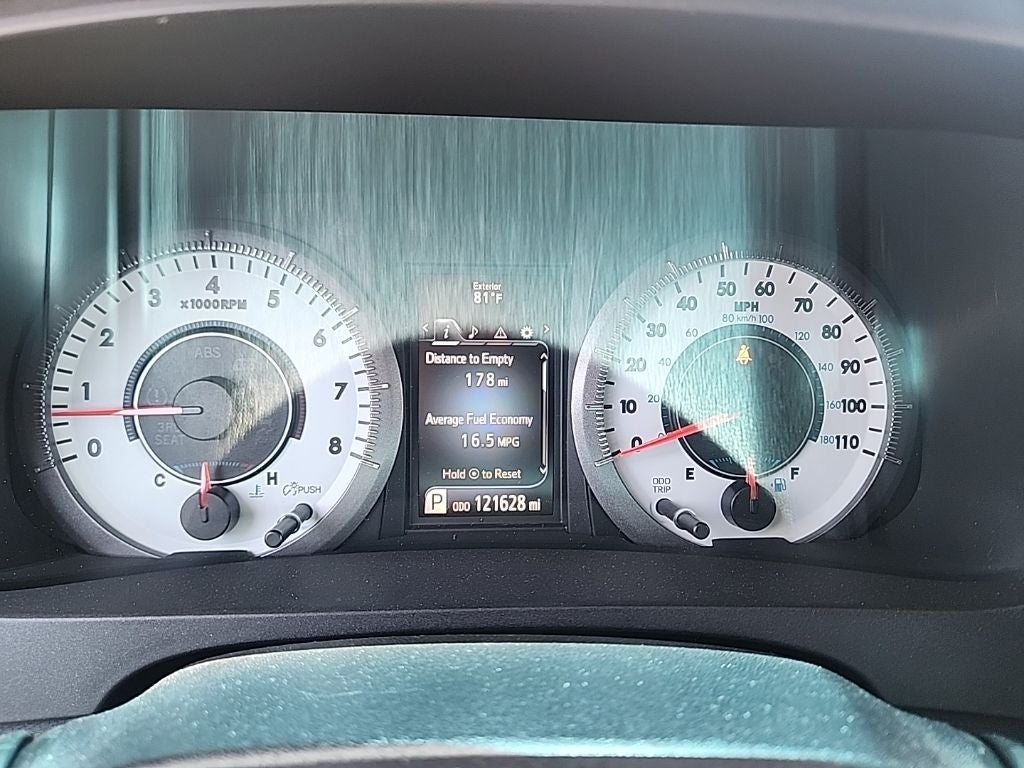 2016 Toyota Sienna SE 8 Passenger