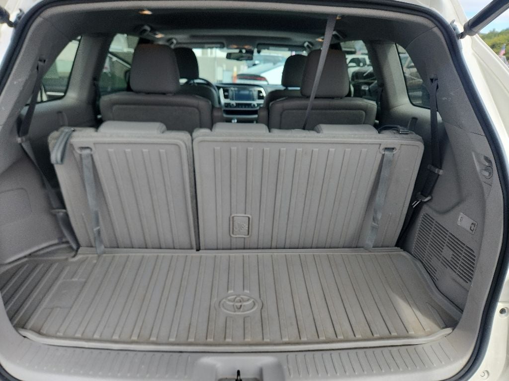 2016 Toyota Highlander Limited