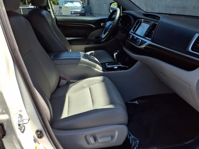 2016 Toyota Highlander Limited
