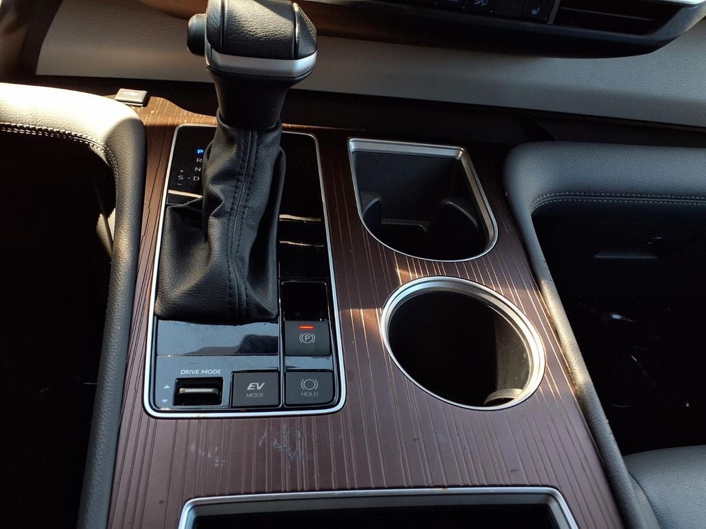 2024 Toyota Sienna XLE 8 Passenger