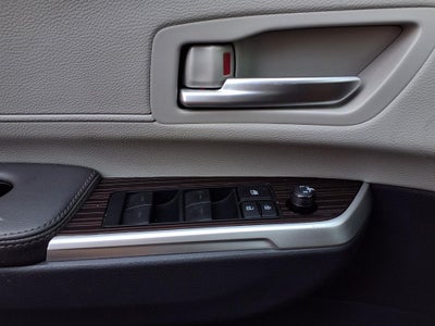 2024 Toyota Sienna XLE 8 Passenger