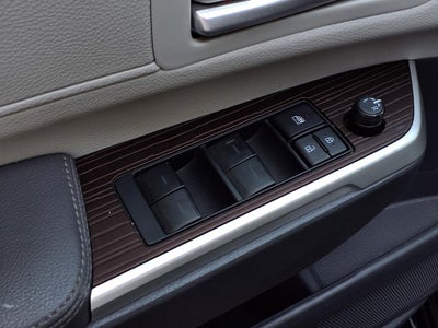 2024 Toyota Sienna XLE 8 Passenger