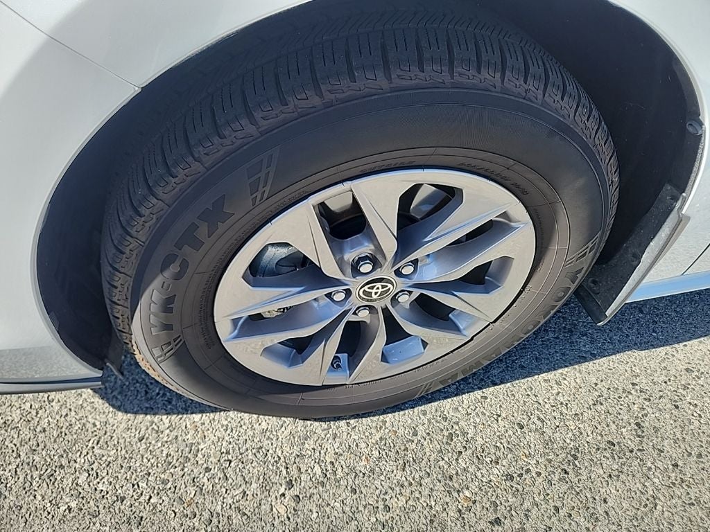 2022 Toyota Sienna XLE 7 Passenger