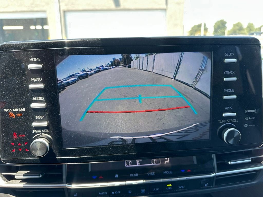 2022 Toyota Sienna XLE 8 Passenger