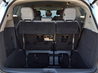 2022 Toyota Sienna XLE 8 Passenger