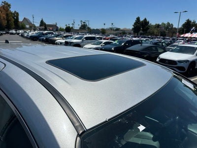 2022 Toyota Sienna XLE 8 Passenger