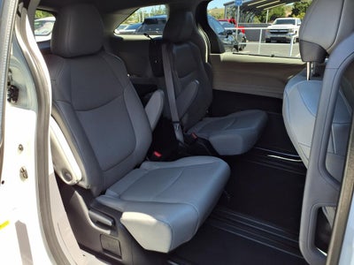 2023 Toyota Sienna XLE 8 Passenger