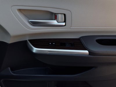 2023 Toyota Sienna XLE 8 Passenger