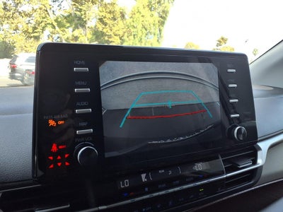 2024 Toyota Sienna XLE 8 Passenger
