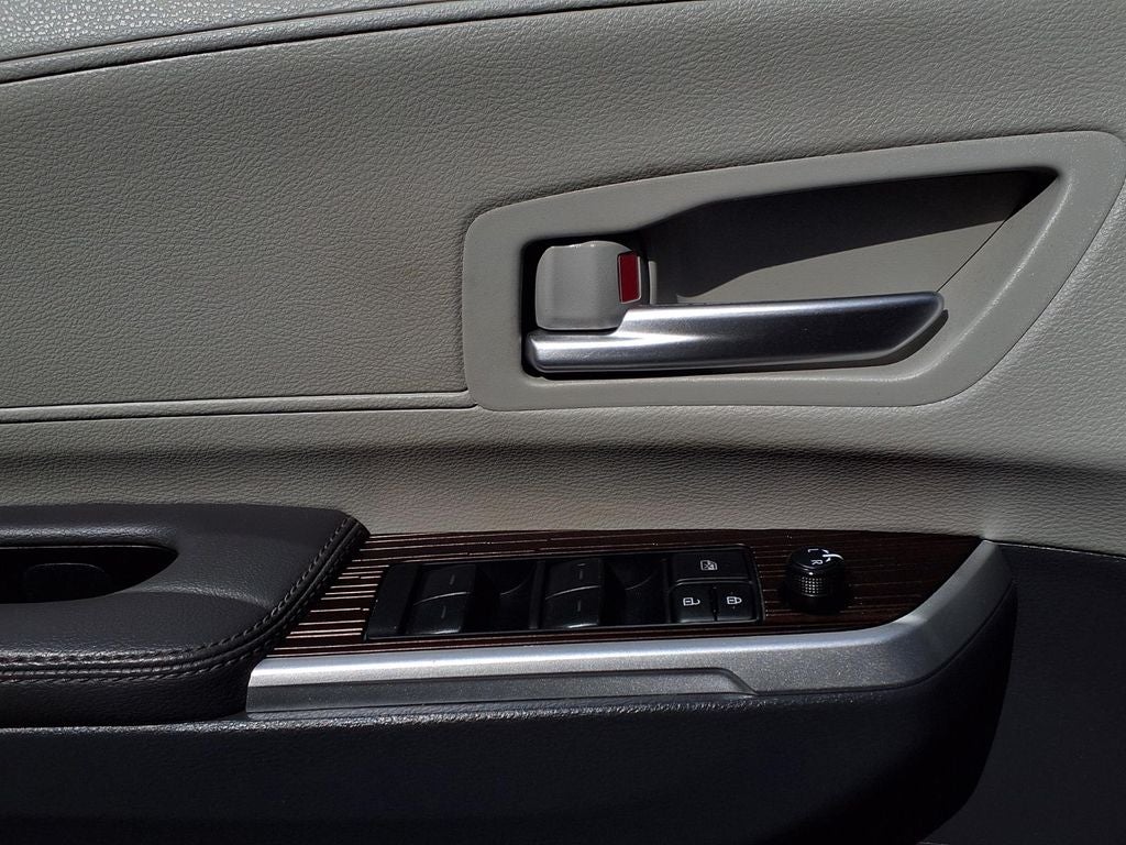 2024 Toyota Sienna XLE 8 Passenger
