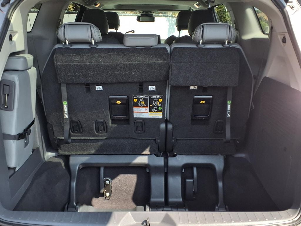 2024 Toyota Sienna XLE 8 Passenger