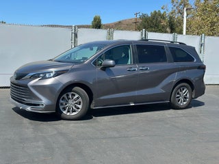 2024 Toyota Sienna XLE 8 Passenger