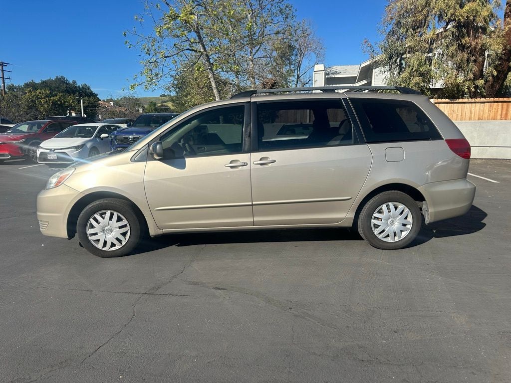 2005 Toyota Sienna CE