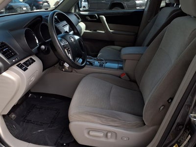2012 Toyota Highlander Base