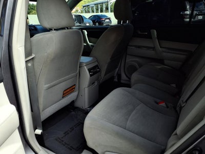 2012 Toyota Highlander Base