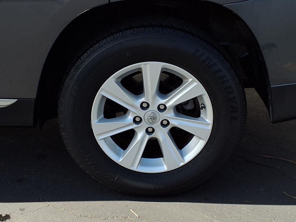 2012 Toyota Highlander Base