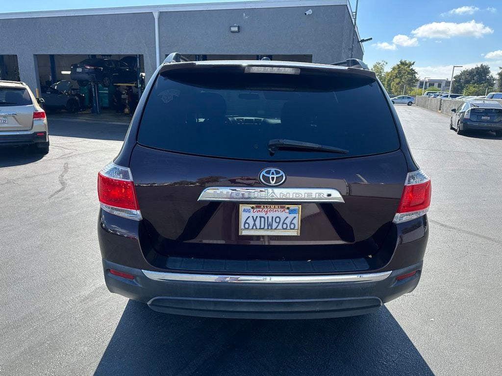 2012 Toyota Highlander SE