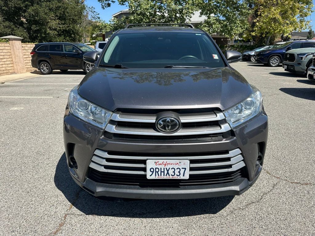 2019 Toyota Highlander LE