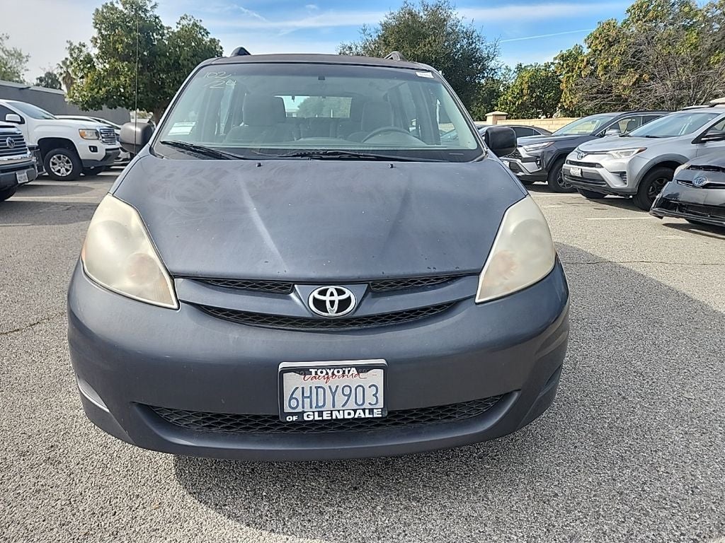 2009 Toyota Sienna CE