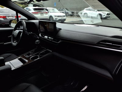 2025 Toyota Sienna Limited 7 Passenger