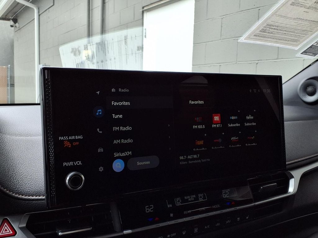 2025 Toyota Sienna Limited 7 Passenger