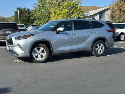 2022 Toyota Highlander LE