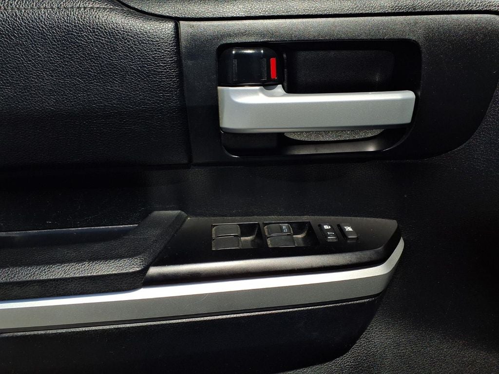 2017 Toyota Tundra SR5 4.6L V8