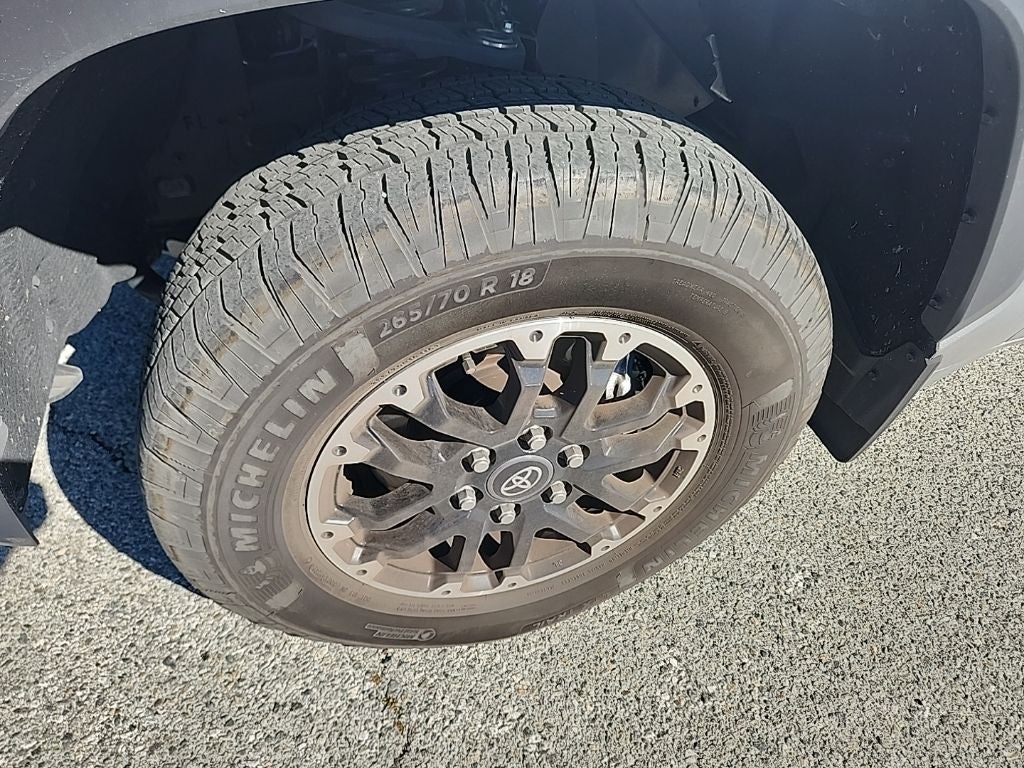 2025 Toyota Tundra SR5 TRD Off-Road