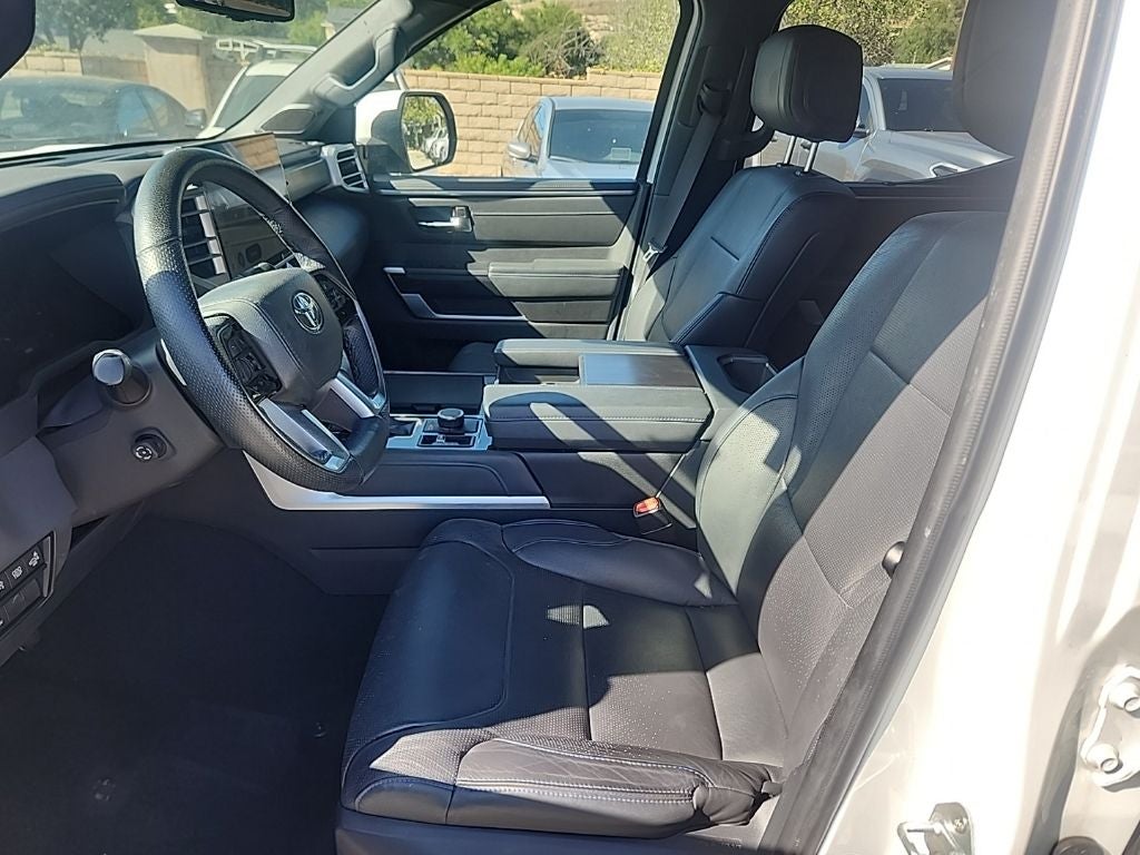 2023 Toyota Tundra Hybrid Platinum