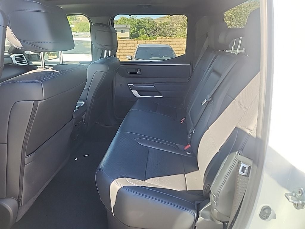 2023 Toyota Tundra Hybrid Platinum