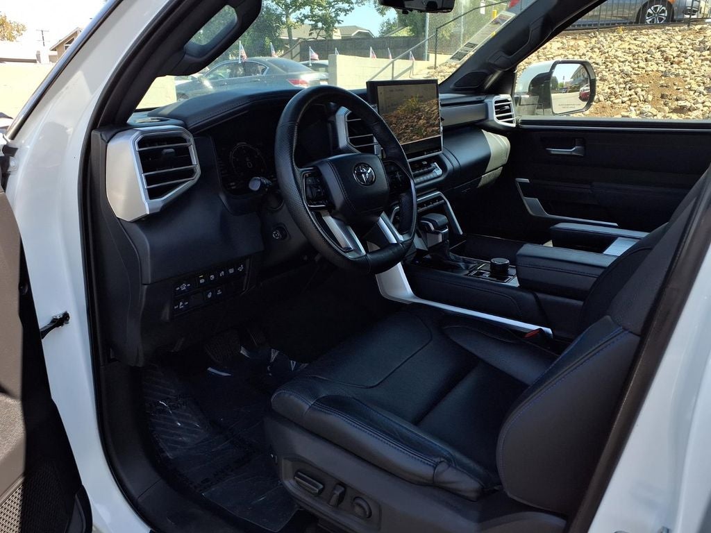 2023 Toyota Tundra Hybrid Platinum