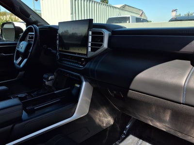 2023 Toyota Tundra Hybrid Platinum