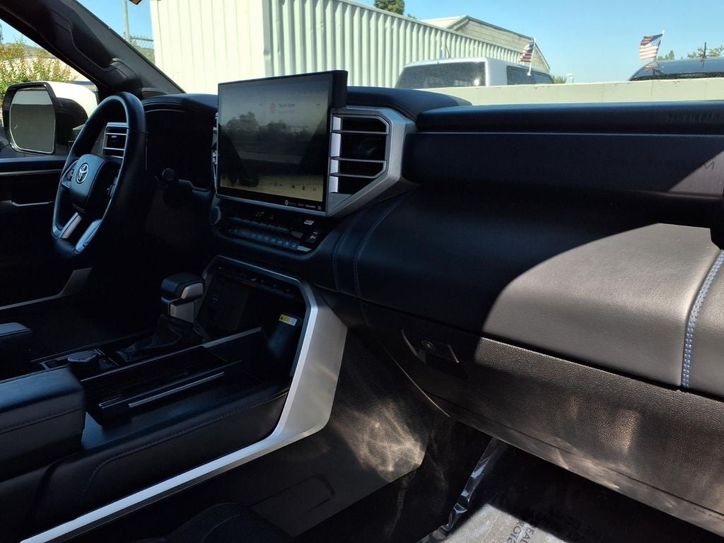2023 Toyota Tundra Hybrid Platinum