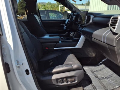 2023 Toyota Tundra Hybrid Platinum
