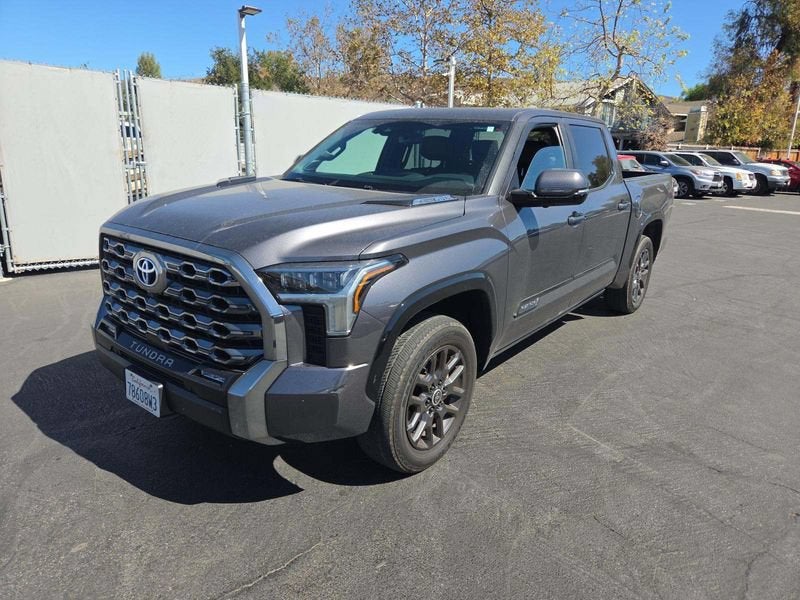 2024 Toyota Tundra Hybrid Platinum