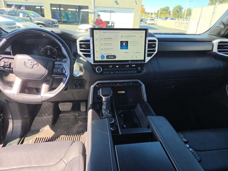 2024 Toyota Tundra Hybrid Platinum