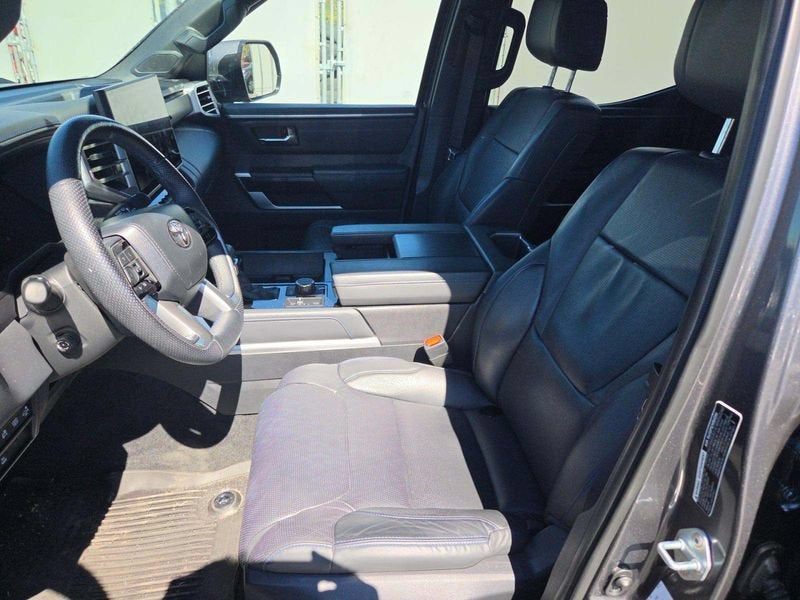 2024 Toyota Tundra Hybrid Platinum