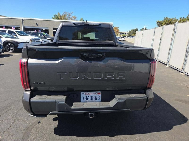 2024 Toyota Tundra Hybrid Platinum