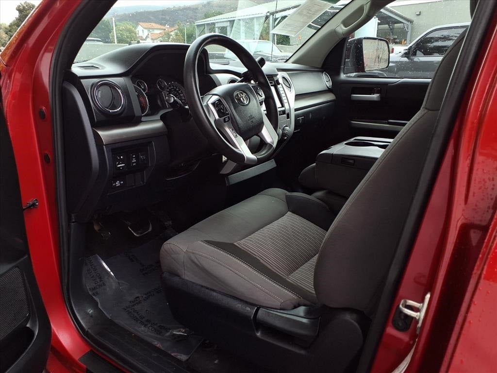 2017 Toyota Tundra SR5