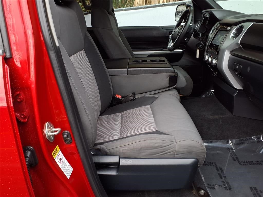 2017 Toyota Tundra SR5