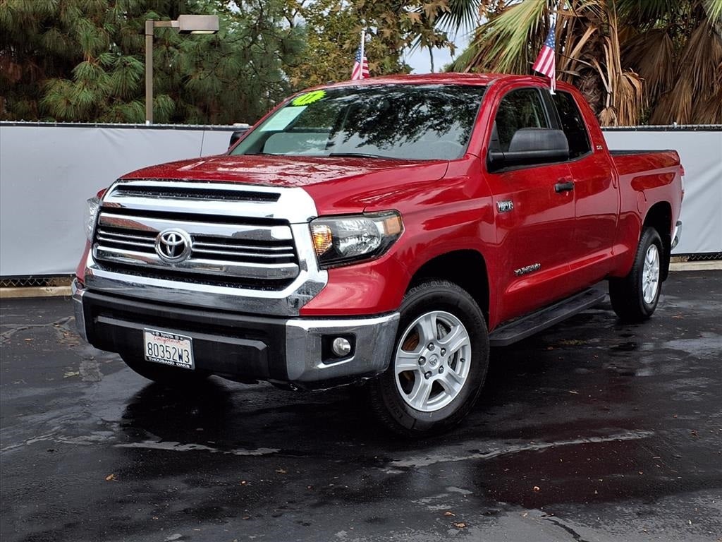 2017 Toyota Tundra SR5