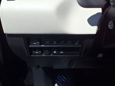 2023 Toyota Tundra Hybrid Capstone