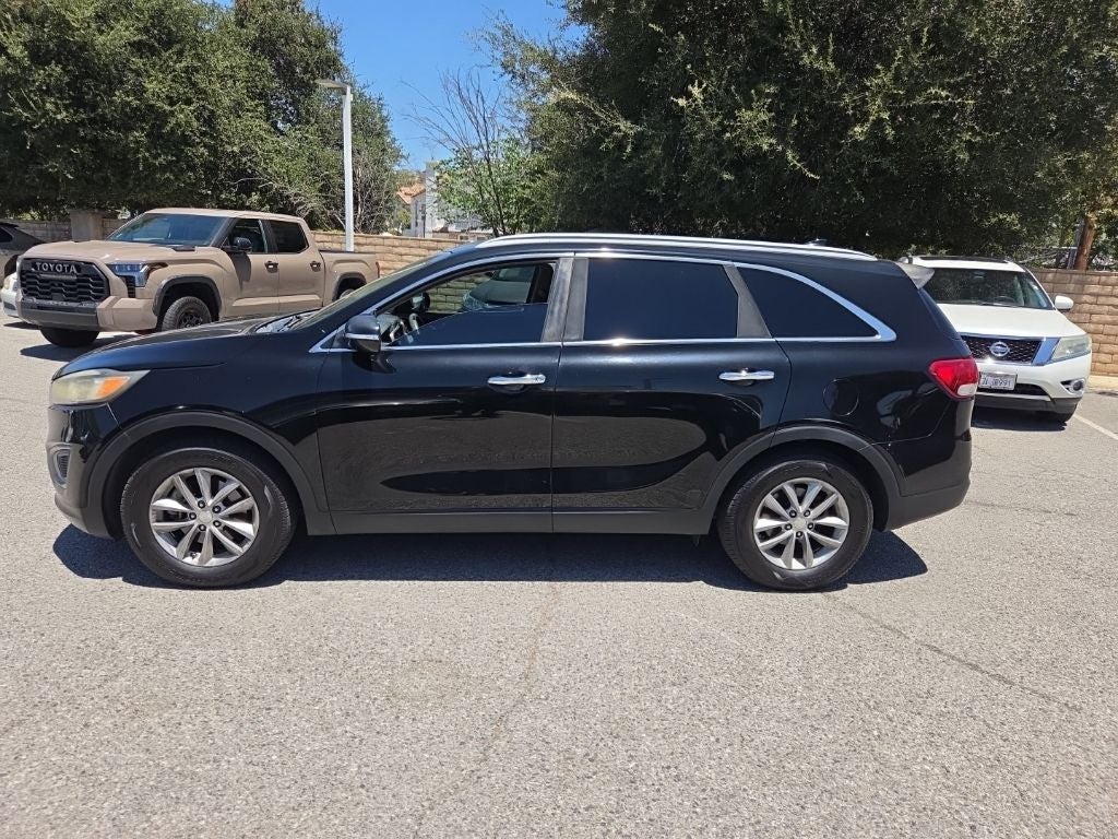 2016 Kia Sorento LX