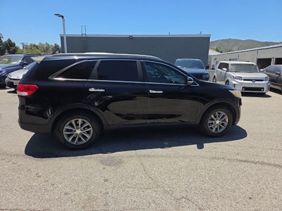 2016 Kia Sorento LX