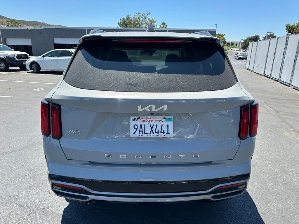 2022 Kia Sorento SX